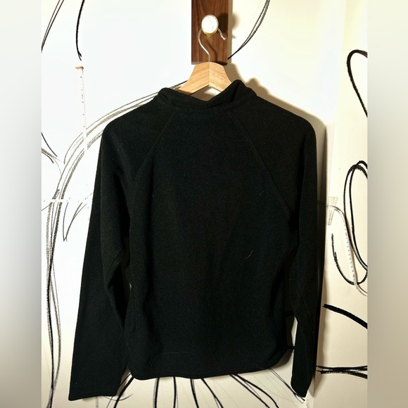 Patagonia Women’s Black Long Sleeve Fleece with Quarter Zip Size Large - Picture 4 of 5